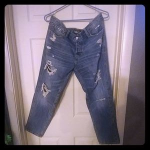 Hollister Boyfriend Distressed torn jeans - Vintag